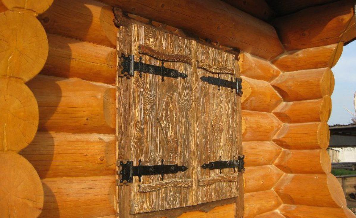 закрытые на зиму окна